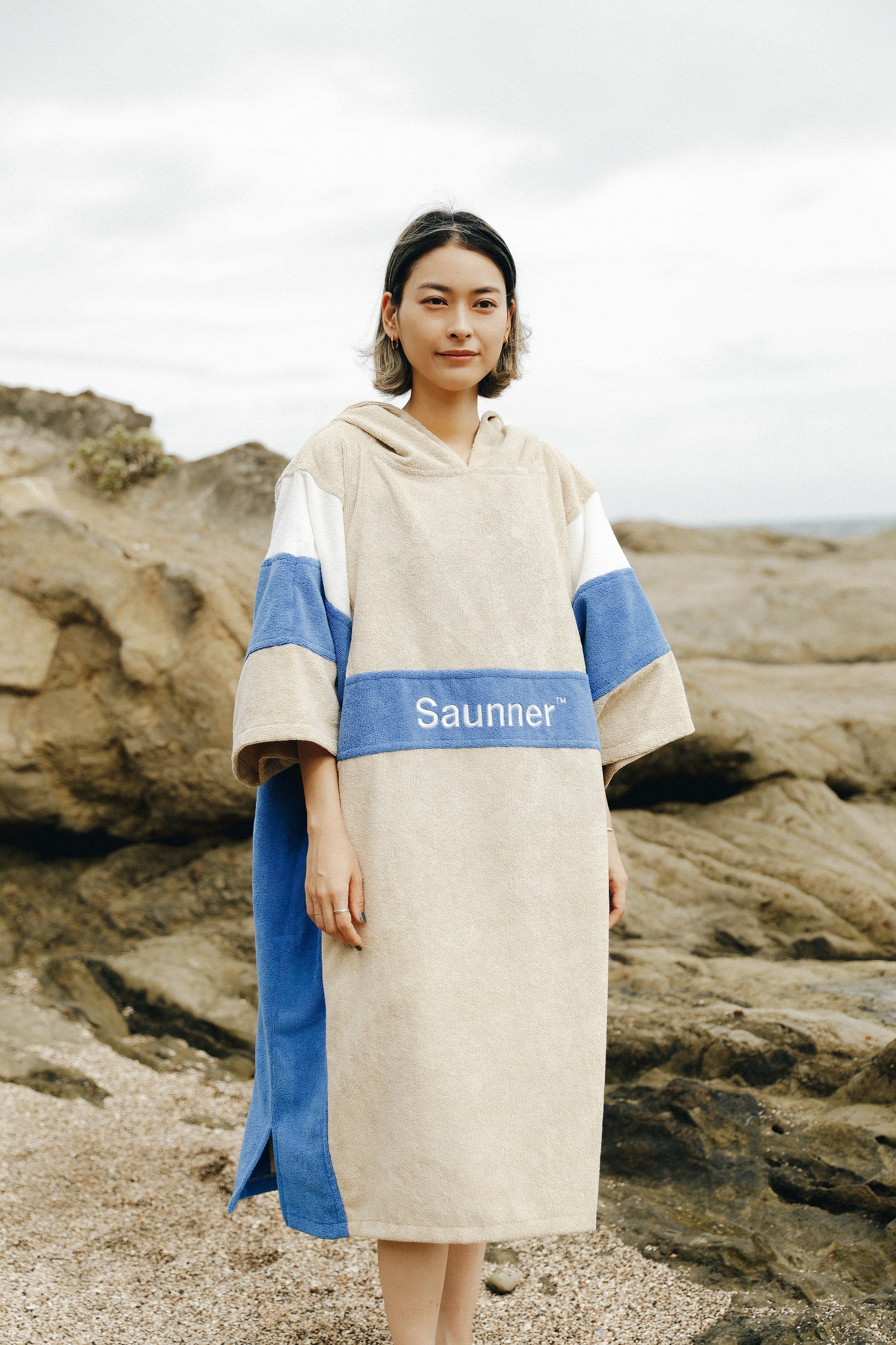 Saunner™️ Multi-Color Poncho - Blue/Beige – SHOP [TTNE]